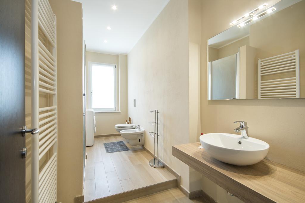 Casa Foscolo Appartement Villa Guardia Buitenkant foto