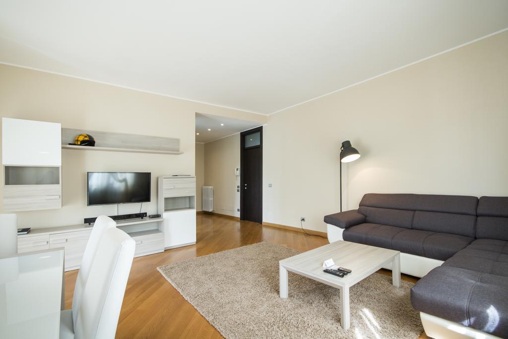 Casa Foscolo Appartement Villa Guardia Buitenkant foto