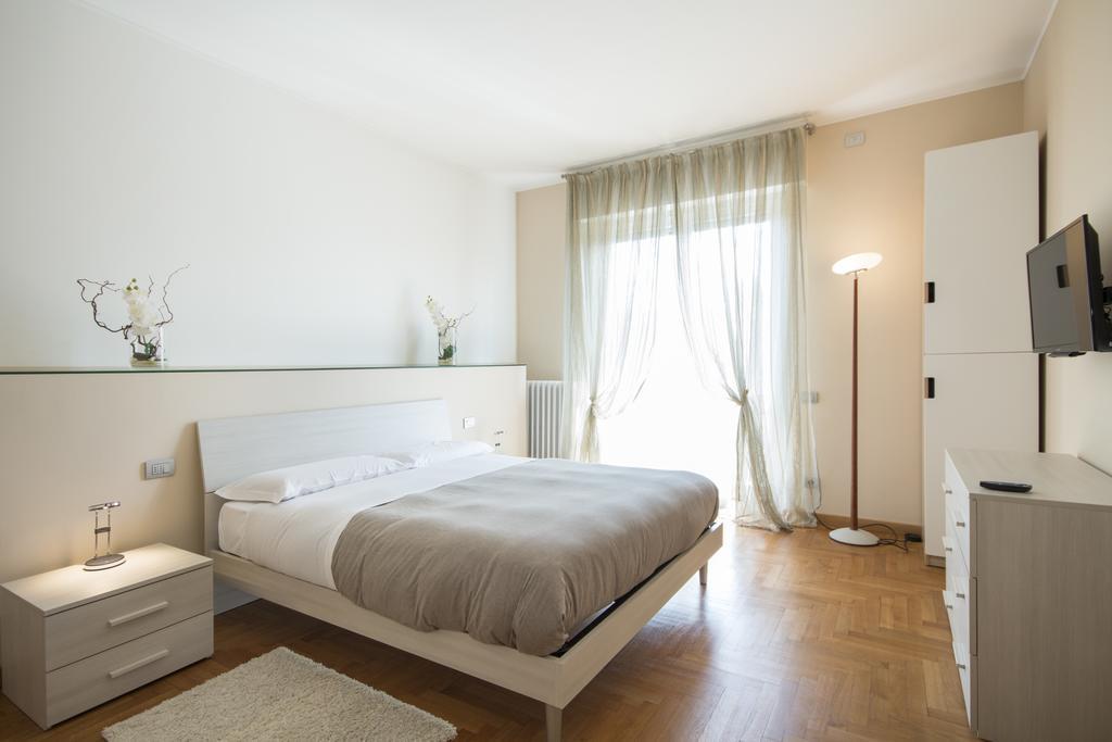 Casa Foscolo Appartement Villa Guardia Buitenkant foto